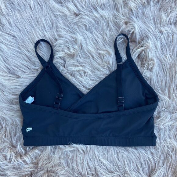 Fabletics Low Impact Criss-cross Cutout Front Bra - Picture 6 of 6